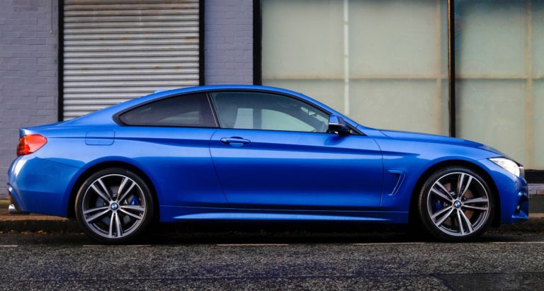 Blue_BMW_Car